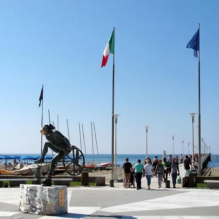 Marcella By Interhome Villa Forte dei Marmi